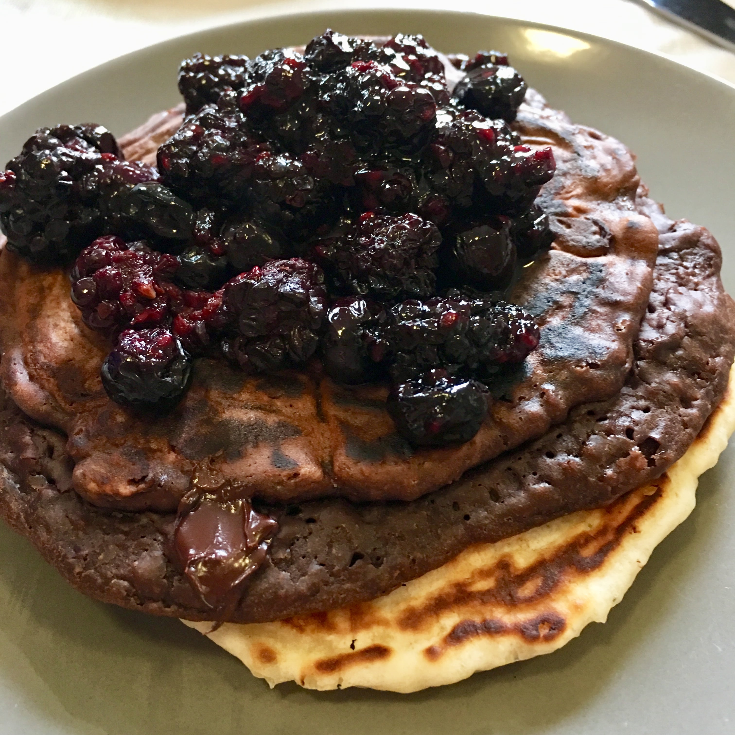 Healthy berry compote and pancakes