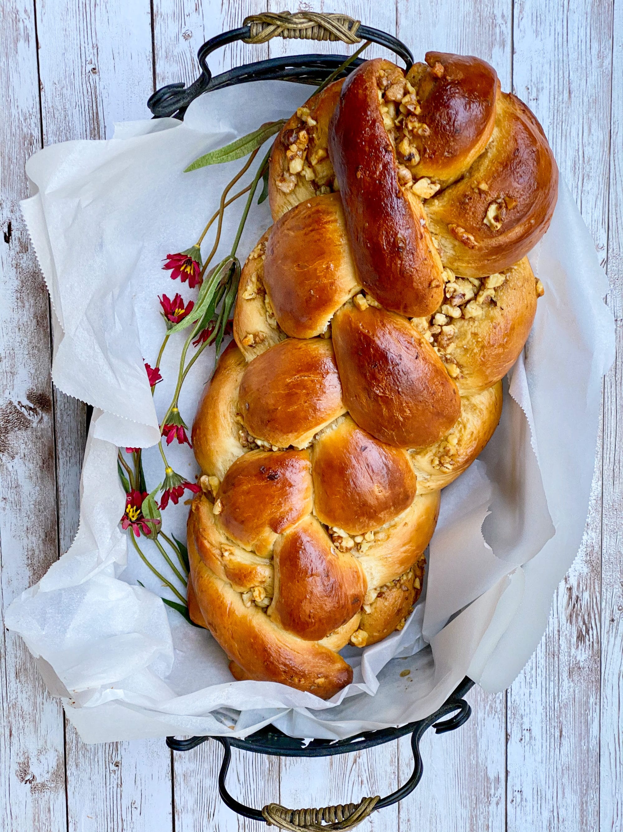 Simple Sweet Challah Bread