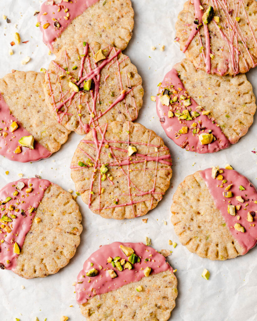 pile of pistachio cardamom cookies