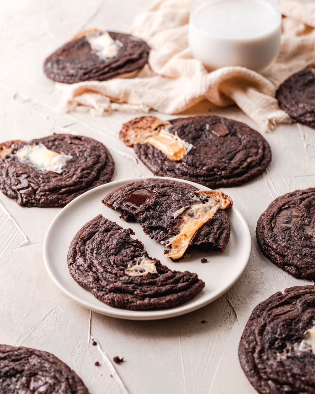 White rabbit chocolate cookies Halicopter Away