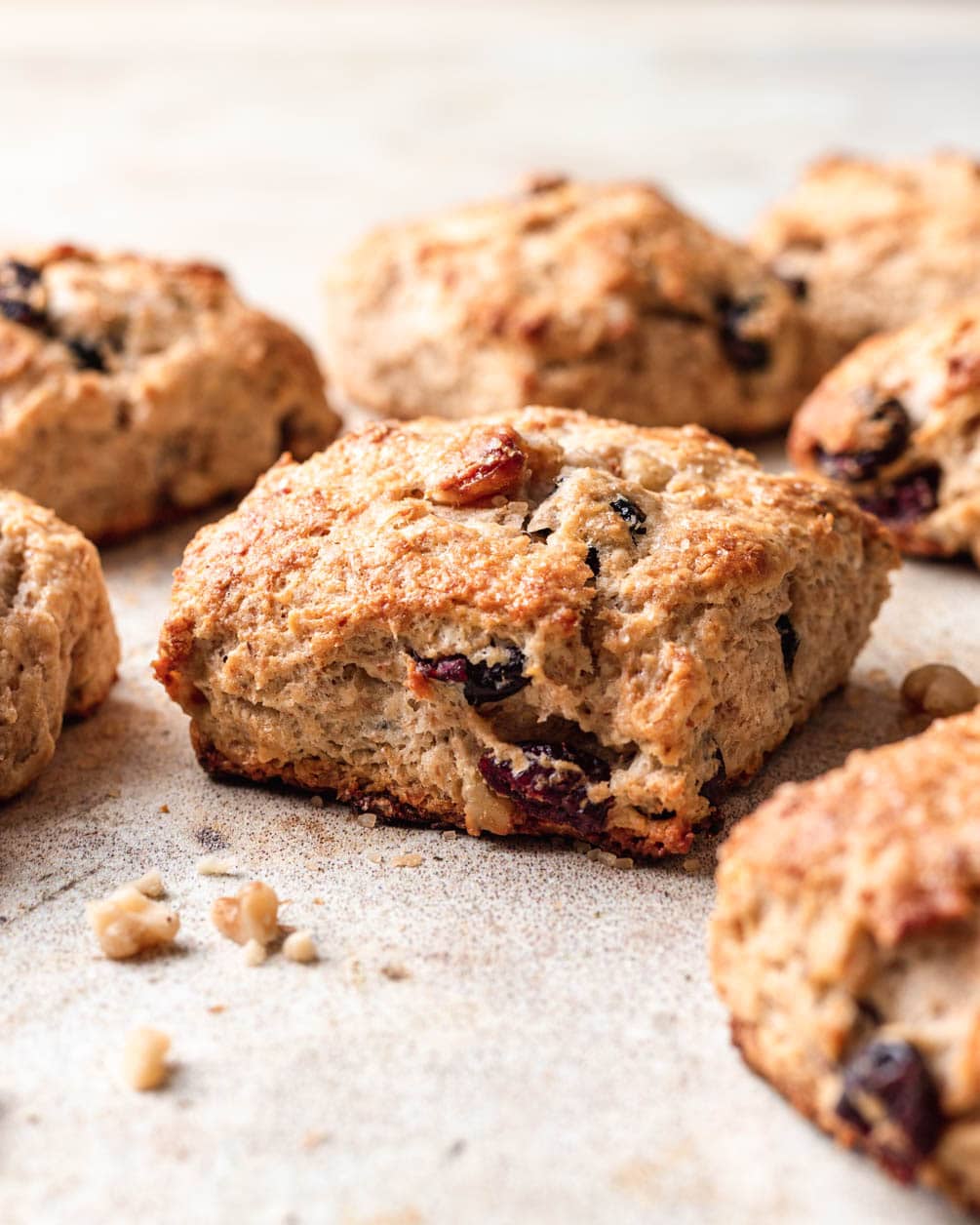 Whole wheat cranberry walnut scones | Halicopter Away